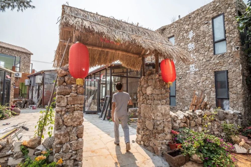 珊瑚築起徐聞放坡藝術村