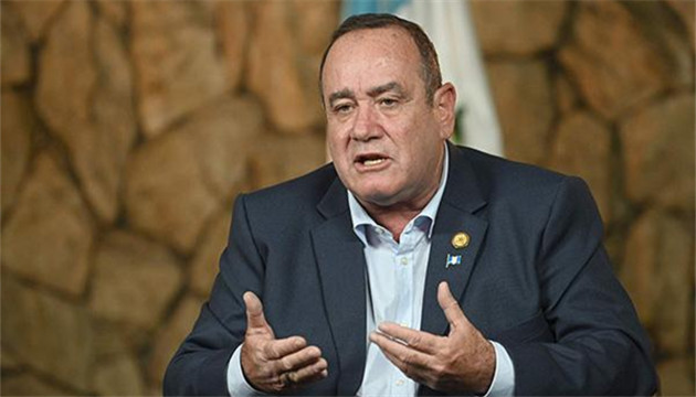 危地马拉总统新冠病毒检测结果呈阳性