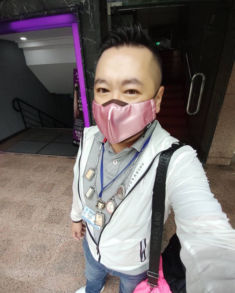 领队自由哥浴室前死亡 网站最後发文悼念黄鸿升