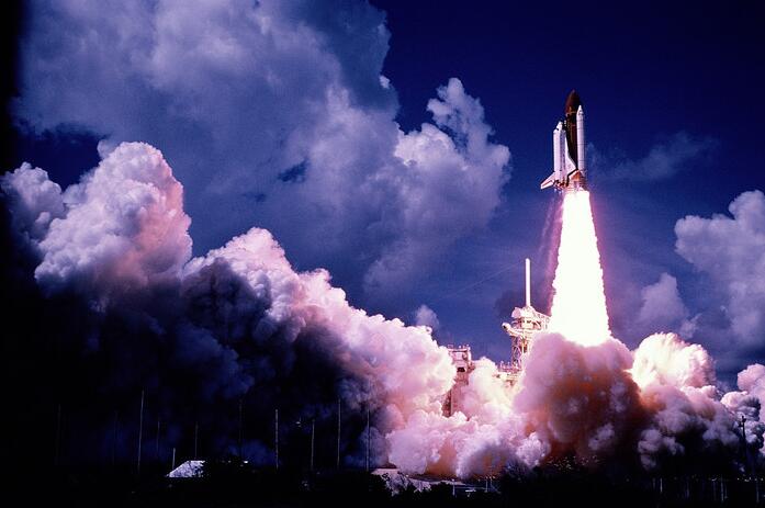 嫦娥5号11月升空 将采集月球土壤送回地球