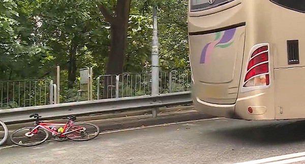 【追蹤報道】警方調查荃灣交通意外 1人死亡