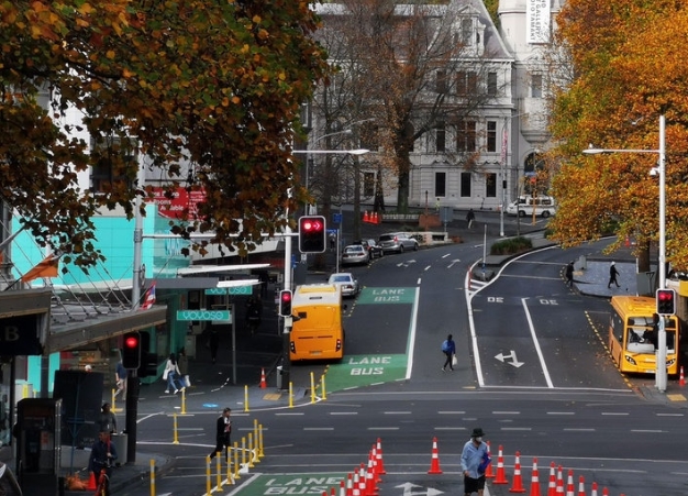 新西兰奥克兰放宽封锁 其他地区解除防疫限制