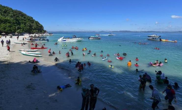 马来西亚推动国内旅游减轻疫情冲击