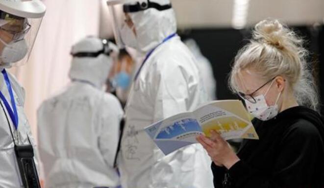 内地放宽入境限制：28日起允许持三类有效居留许可外国人入境