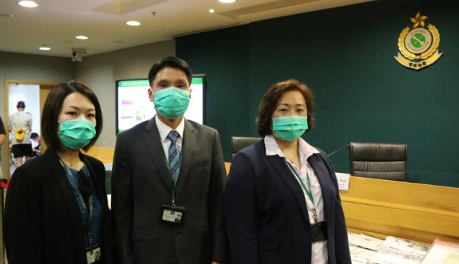 海關拘1貿易公司女董事 疑涉30億洗黑錢案