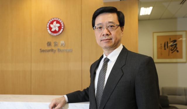 李家超：警隊修訂「傳媒代表」定義免魚目混珠