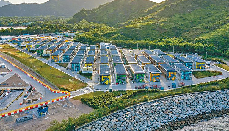 姚思榮倡竹篙灣用地續作旅遊發展 日間賽車晚上表演