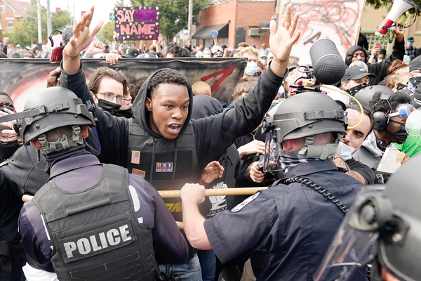 美警槍擊黑人案判決再激民怒引示威
