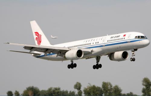  国航一航班疑有乘客自杀 緊急备降长沙 警方介入