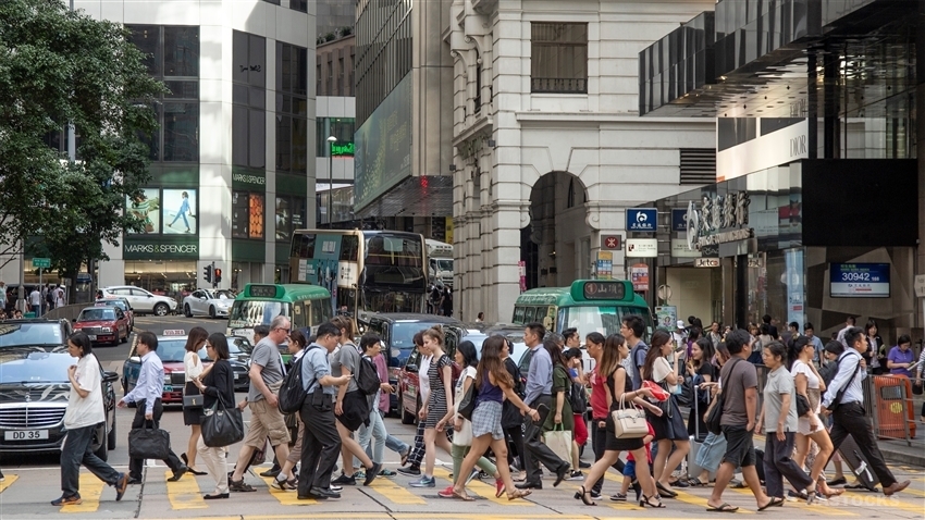 本港6月平均工資率按年升1.3% 增幅逾十年最低