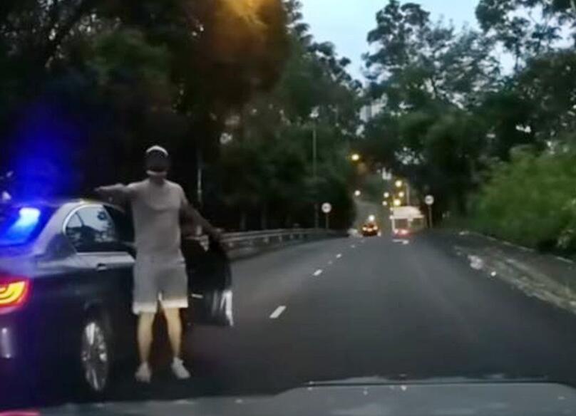 疑假冒警車截停私家車 23歲男子被捕