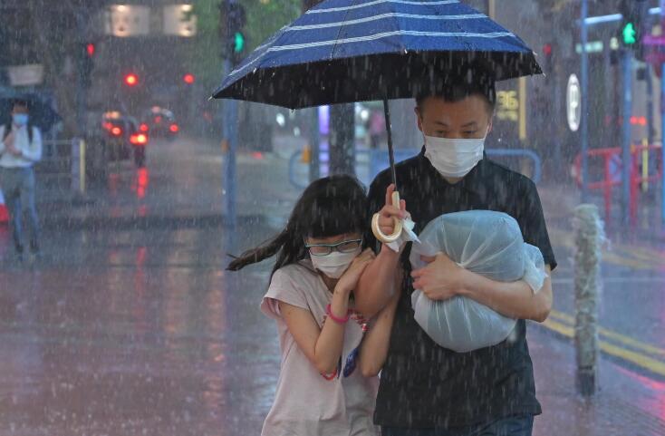 今日气温最高29度 多雲有雨局部有雷暴