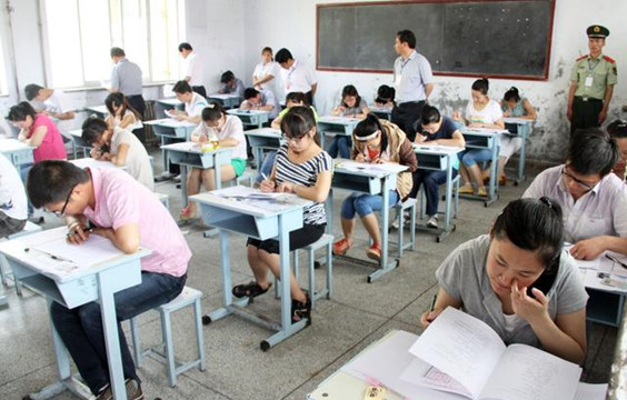 下岗职工、农民工等报考高职学校可免文化考试