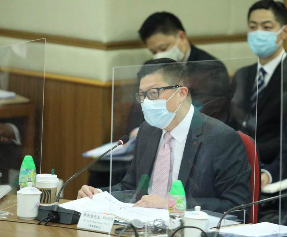 鄧炳強：尊重任何人採訪權利 前提不能阻礙警方執法