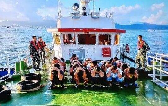 【熱門話題】12名港人「逃犯」的鬧劇