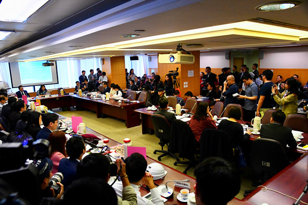 民建聯區議員譴責中西區區議會刁難侮辱警方