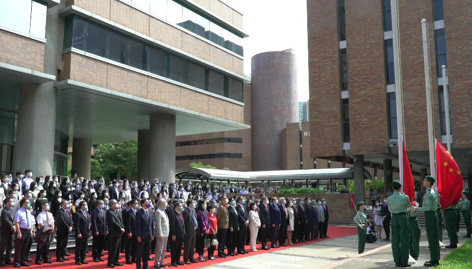 有片 | 香港多个高校举行升旗禮贺國慶