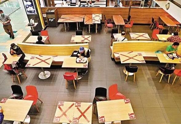 食環署提醒餐飲處所經營者及市民嚴格遵從防疫規例