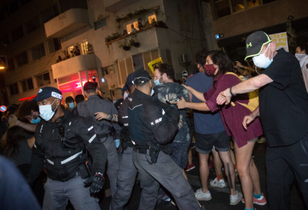 以色列數千名民眾示威 無視限制示威法例