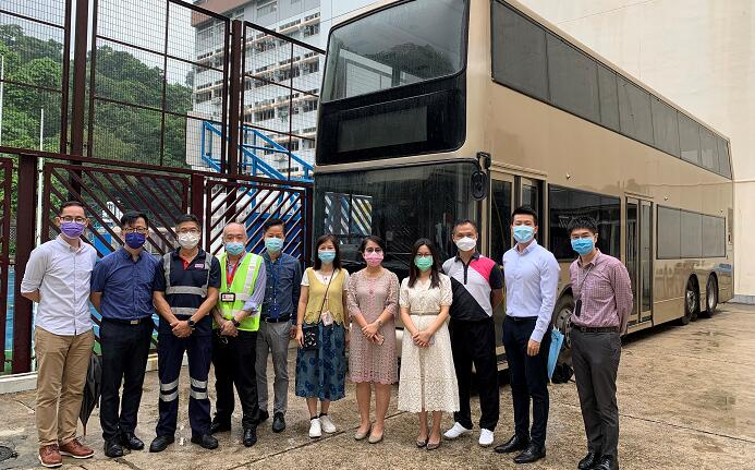 九巴捐贈退役巴士予順利天主教中學