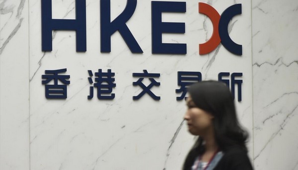 摩通升港交所評級至「增持」