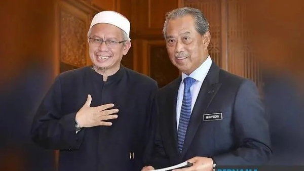 馬來西亞總理宣布自我隔離 曾與確診感染的部長一同開會