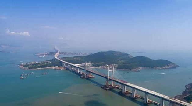中国首座跨海公铁两用桥试通车 带热福建平潭自驾游