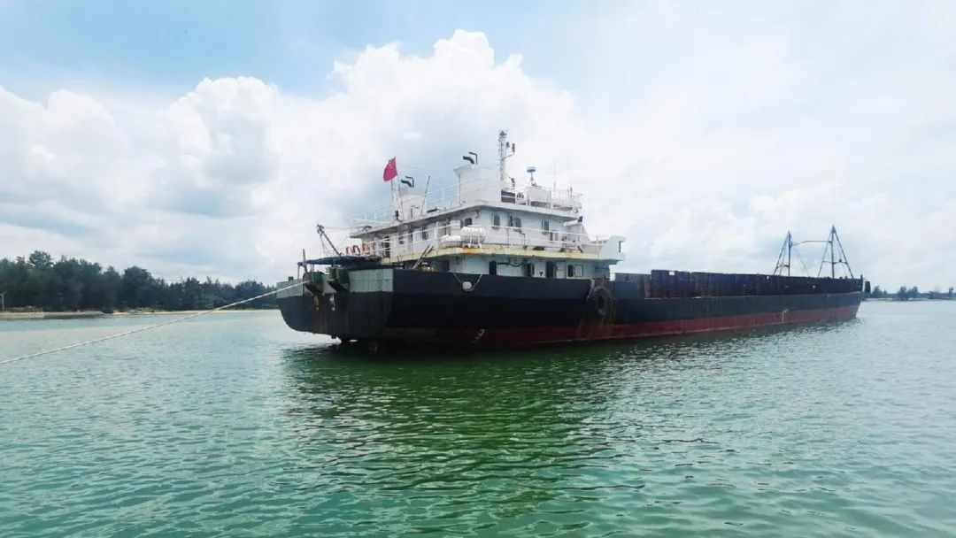 海南海警成功破獲1起破壞軍事通信案