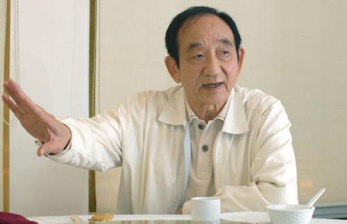 鄧成波家族葵湧工廈申強拍 估值逾3.8億 