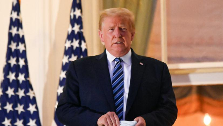 發推稱新冠沒有流感致命 特朗普再被推特貼警告標籤