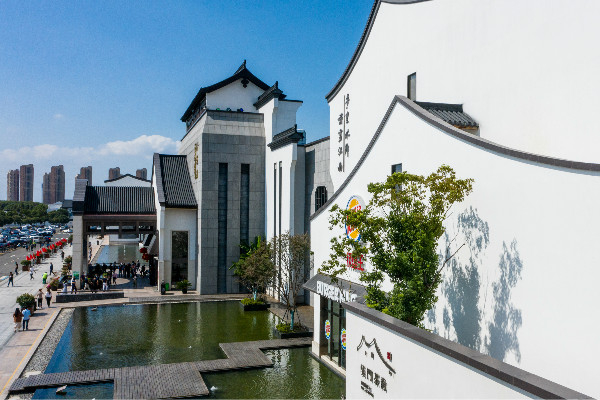 圖集｜陽澄湖：高速服務區 旅途新景點