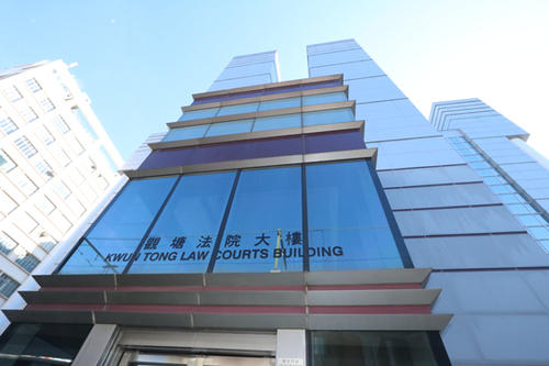 24歲售貨員涉掘磚 被控刑事毀壞罪判100小時社服令
