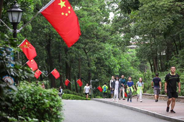 25省发布国庆假期旅遊收入：苏、赣、贵居前三 15省份超百亿