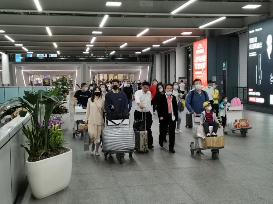 深圳機場國慶、中秋雙節累計迎送旅客超115萬人次