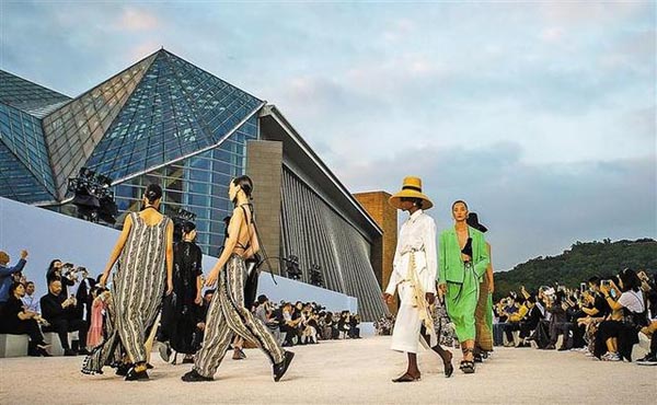 深圳「春夏系列」時裝周揭幕