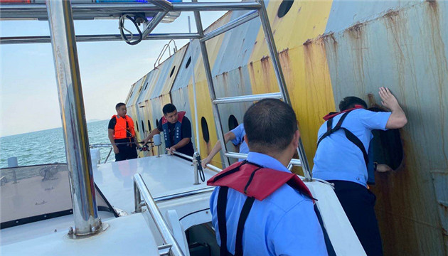 在港珠澳大橋釣魚，12人處理結果來了