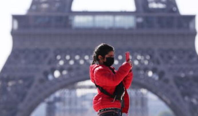 法國染疫死亡人數創半年新高 馬克龍料將宣布新措施