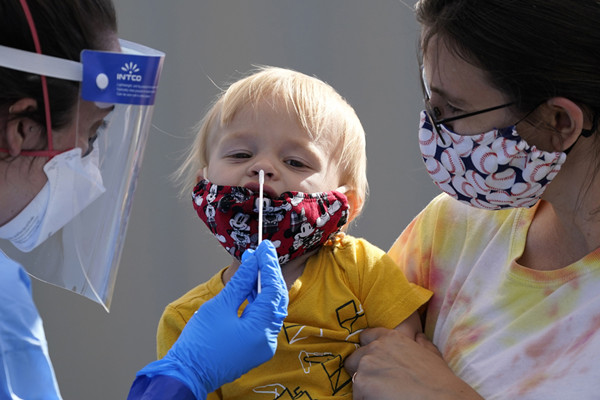 美國近80萬兒童感染新冠 兩周內新增超9萬例