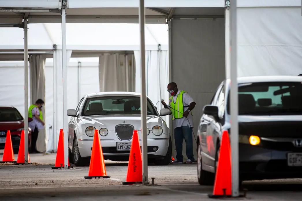 美國得州最高法院拒絕阻止民眾在車上投票