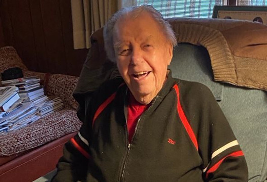 美107歲人瑞 第22度投票選總統