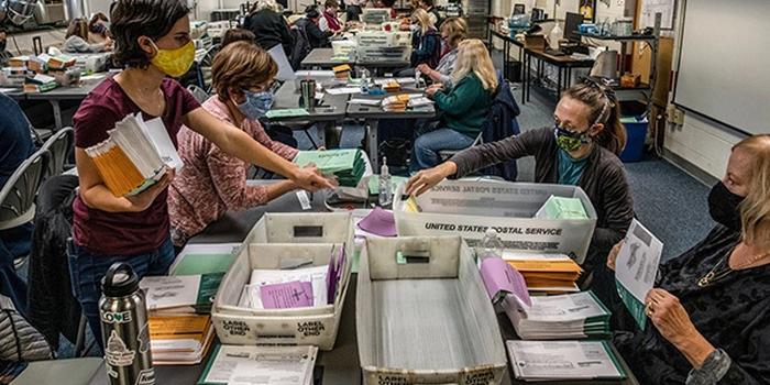 美大選計票過程狀況頻發 計票結果意外拖延