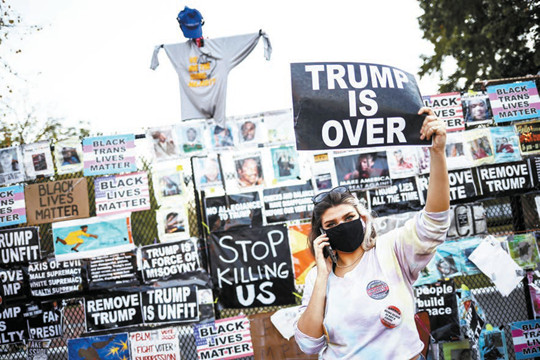 投票戰滑向法律戰 特朗普興訟或引發政治危機