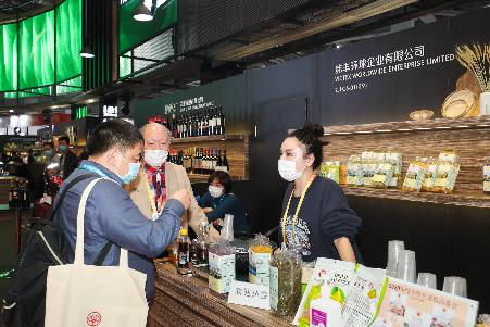 進博會港商成果美滿多樣化