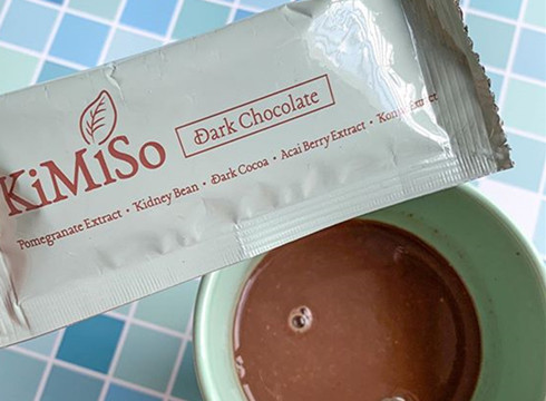 兩人涉嫌非法售賣含未標示西藥成分的減肥產品被捕