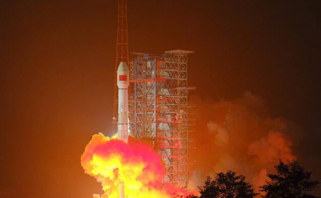 中國成功發射天通一號02星 將提供全天候移动通訊服務