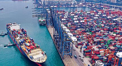 本港9月出口貨量急升10.3% 疫情左右反彈勢頭