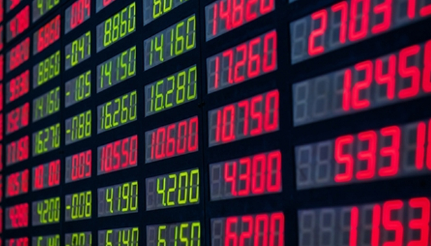 創業板指震盪拉升 上證指數3300點失而復得