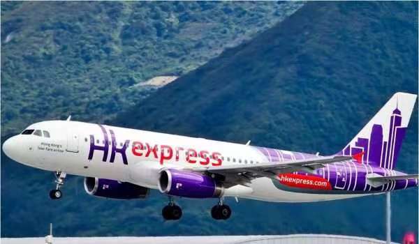 香港快運傳要求機師簽新合約兼減薪四成