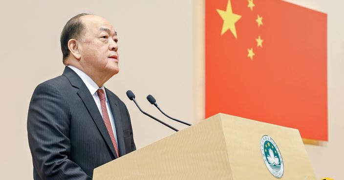 賀一誠：若港連續14天無本地感染 訪澳可免隔離