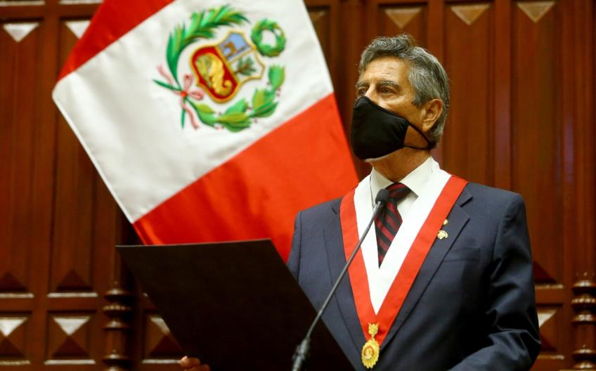 薩加斯蒂宣誓出任秘魯臨時總統 成四年內第四位總統